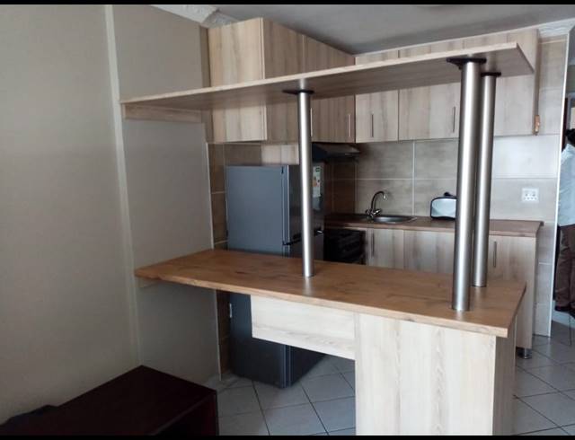 BEDROOM APARTMENT TO LET IN SOUTH BEACH